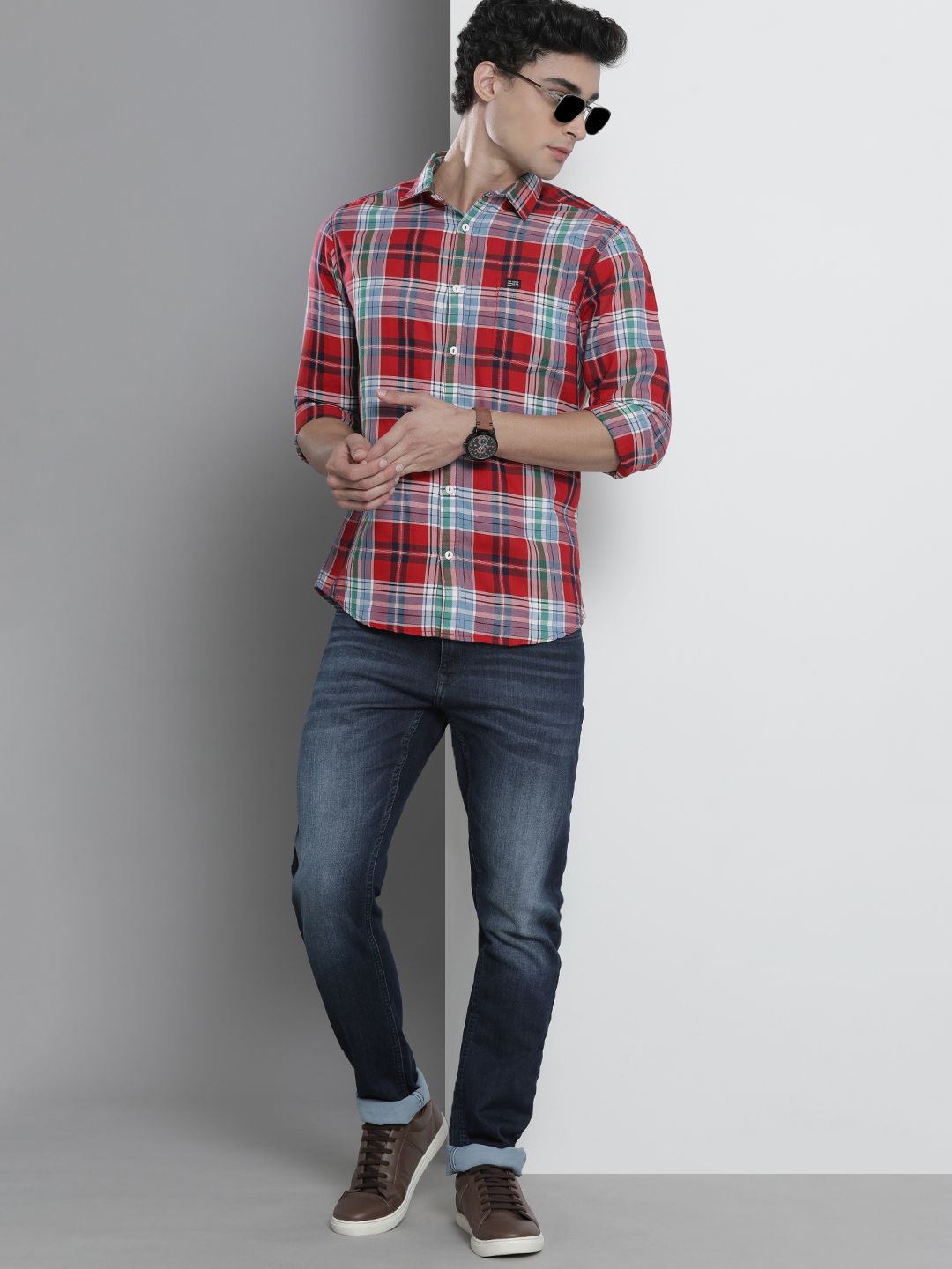 The Indian Garage Co Men Checked Casual Shirt