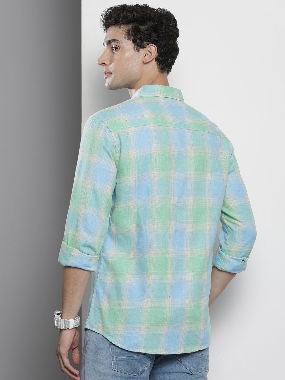 The Indian Garage Co Men Blue Checked Casual Shirt