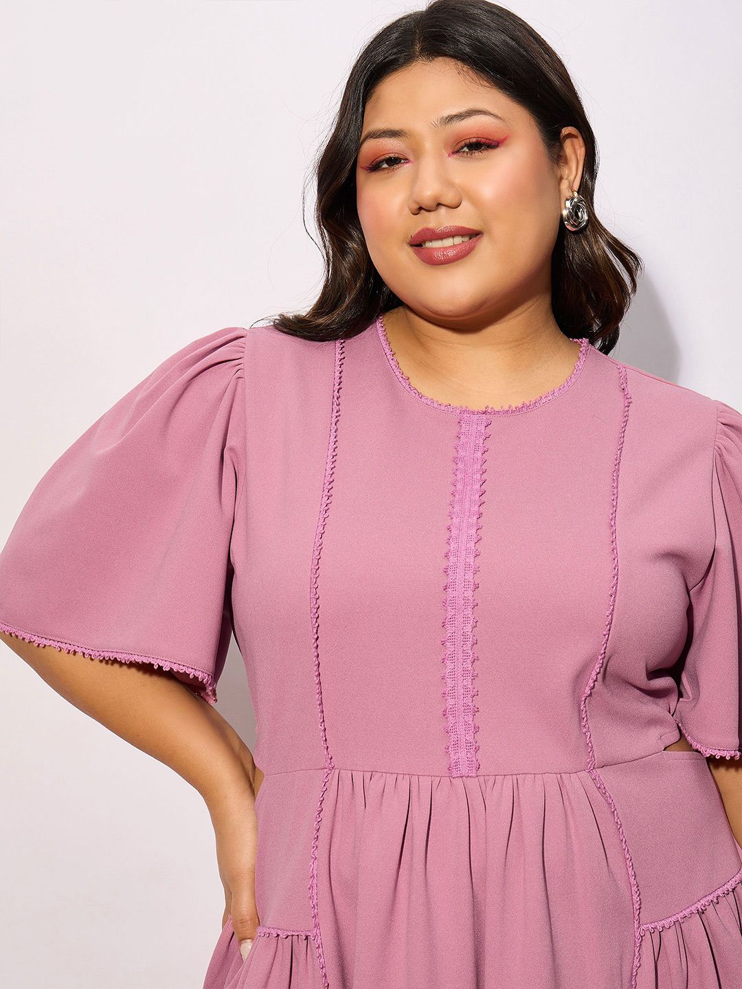 SASSAFRAS Curve Plus Size Pink Round Neck Puff Sleeves Gathered Fit & Flare Dress