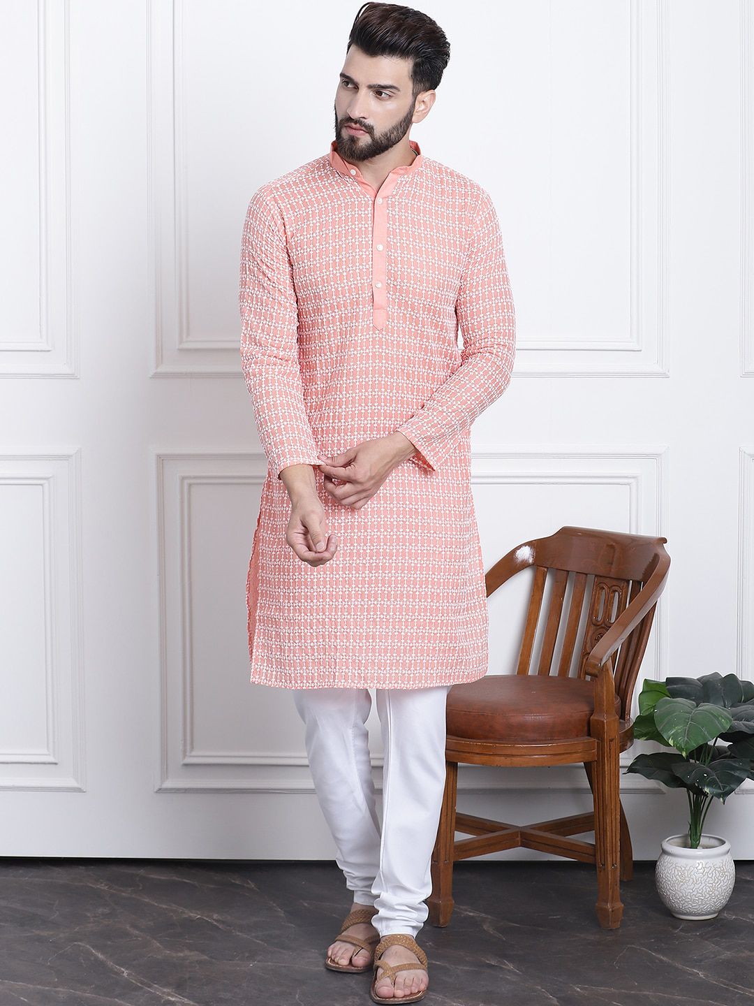 SOJANYA Floral Embroidered Regular Thread Work Pure Cotton Kurta with Churidar