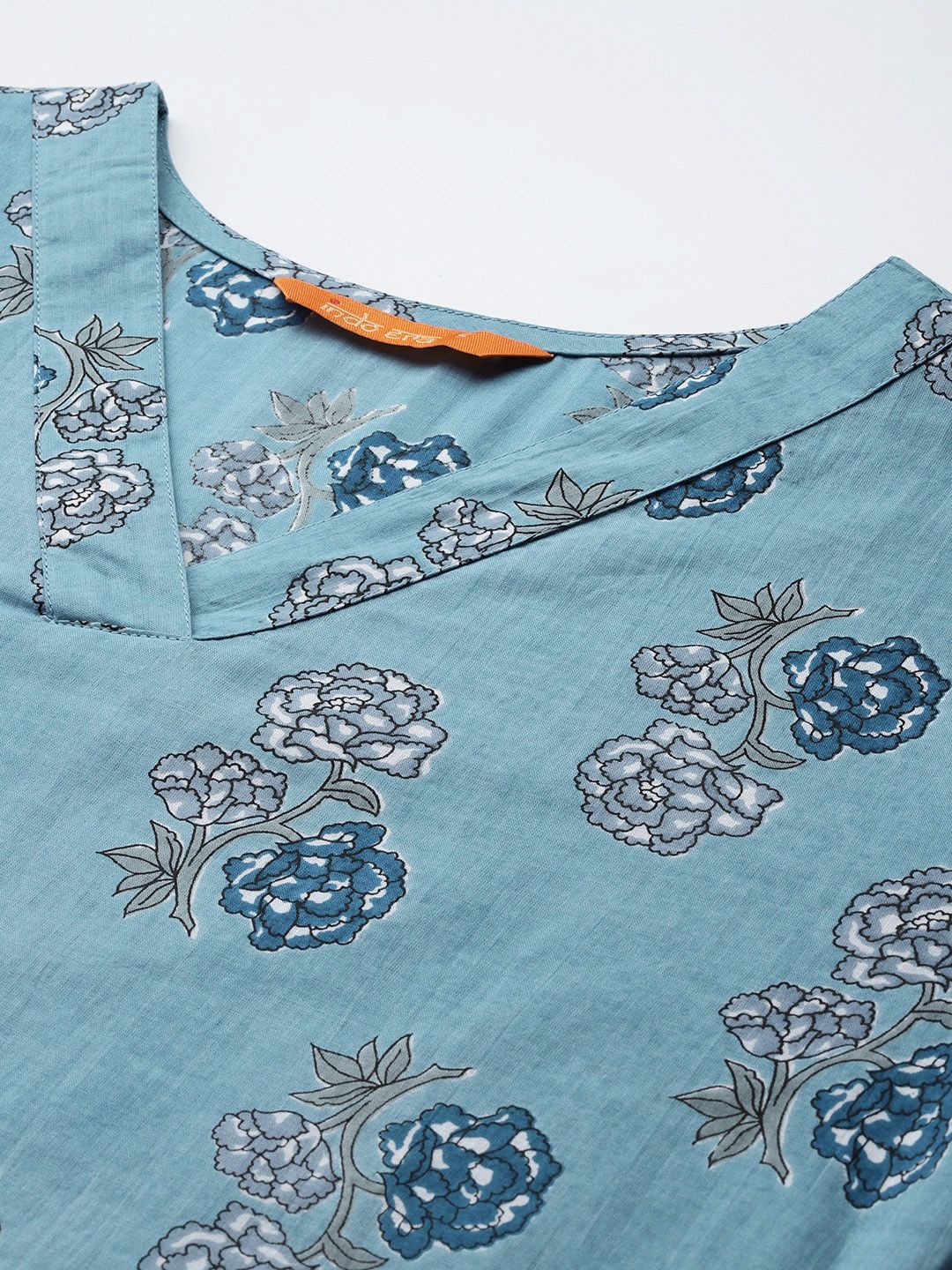 Indo Era Floral Printed Regular Pure Cotton Kurta with Trousers
