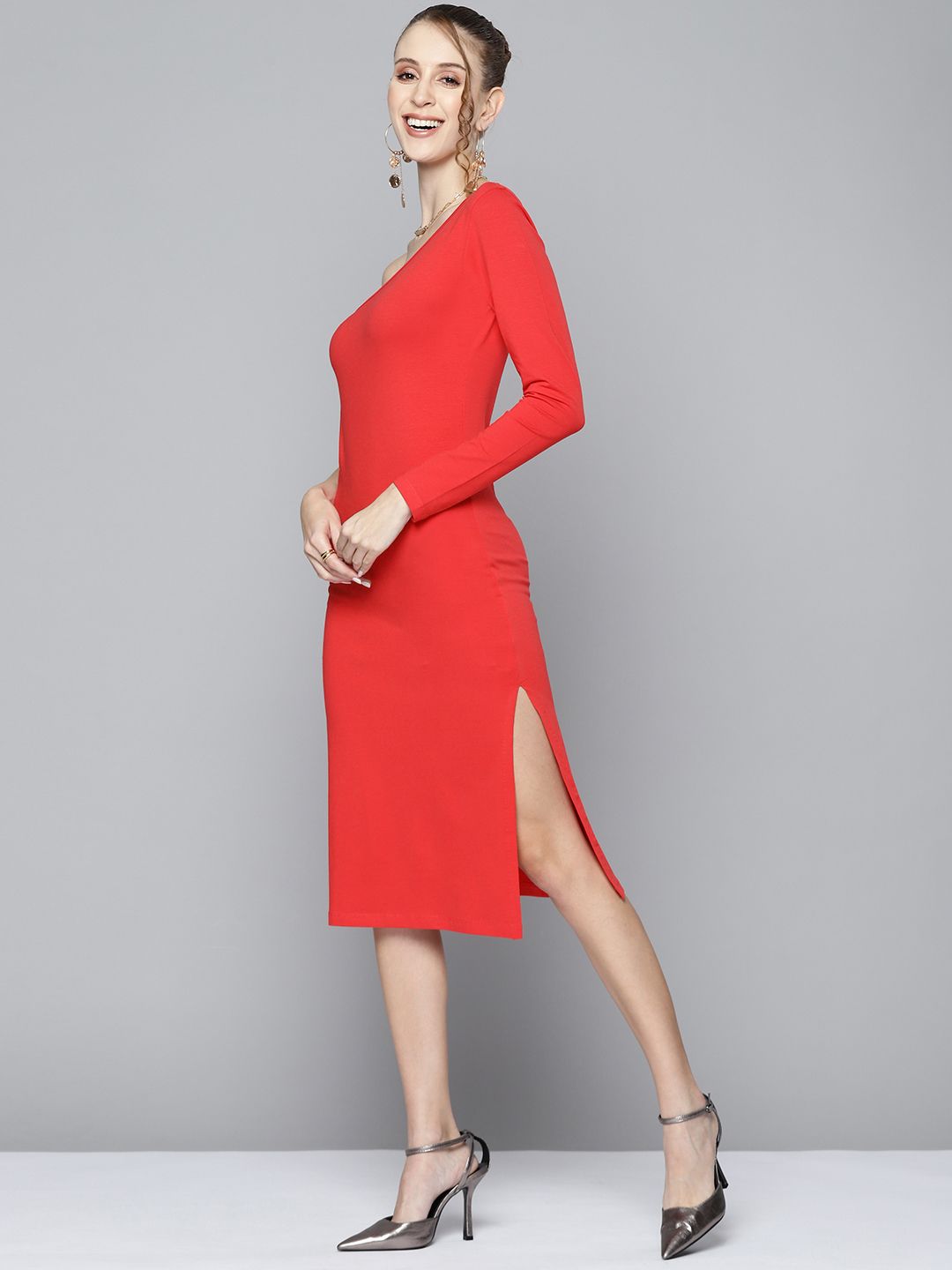 SASSAFRAS Women Red Solid One Shoulder Sheath Midi Dress