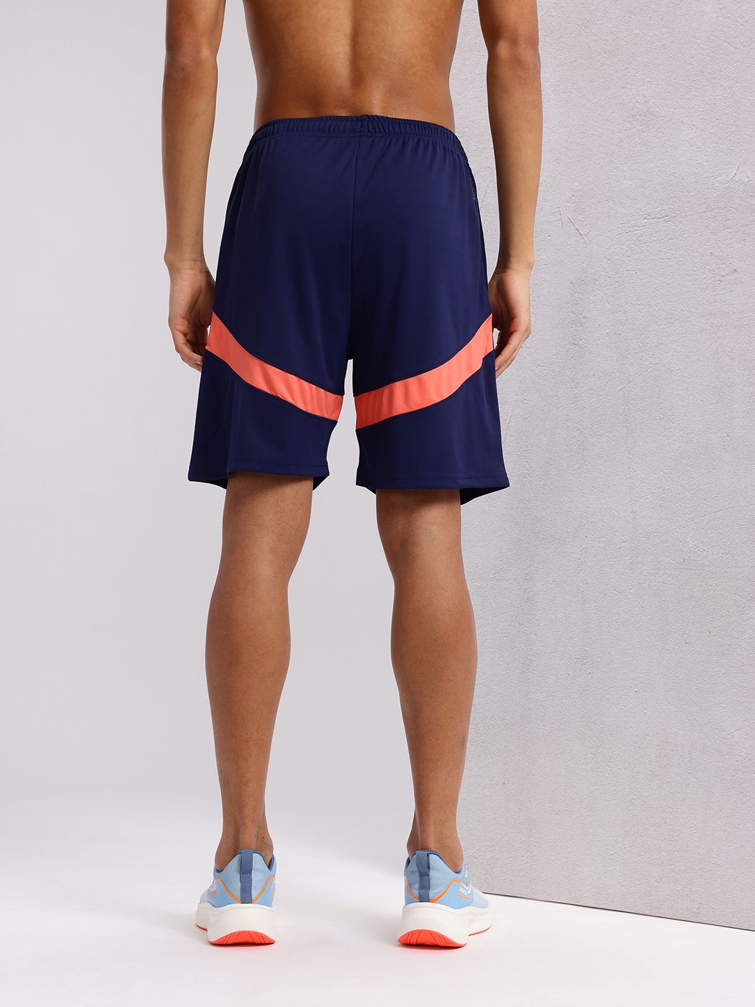 Hrx oleh Hrithik Roshan Men Striped Rapid-Dry Shorts