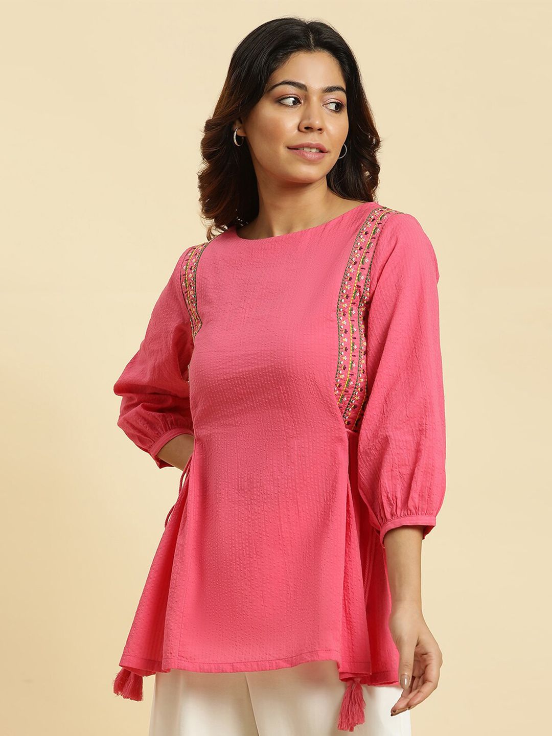 W Round Neck Embroidered Pure Cotton Top