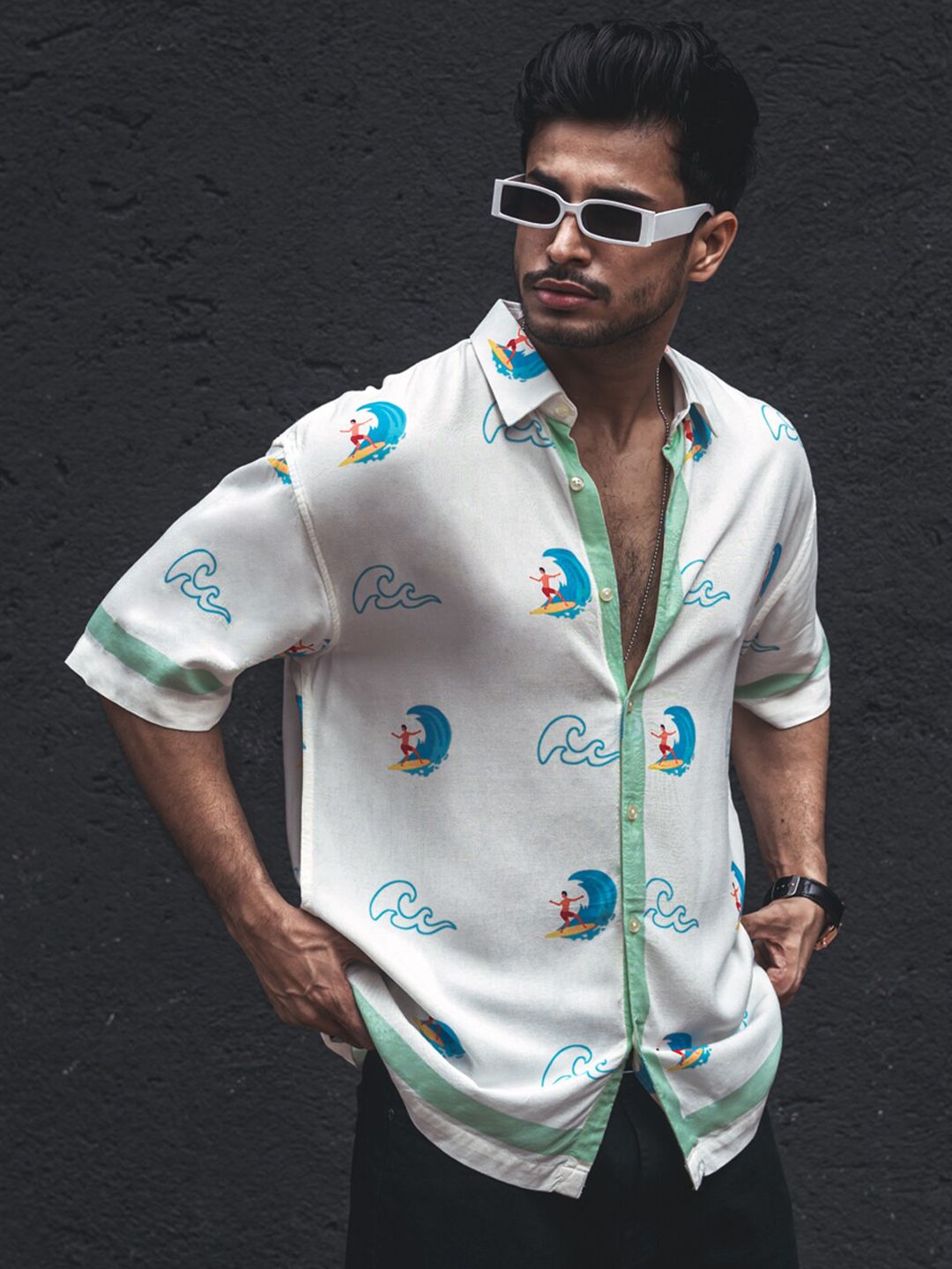 Powerlook India Slim Fit Conversational Printed Casual Oversized Shirt