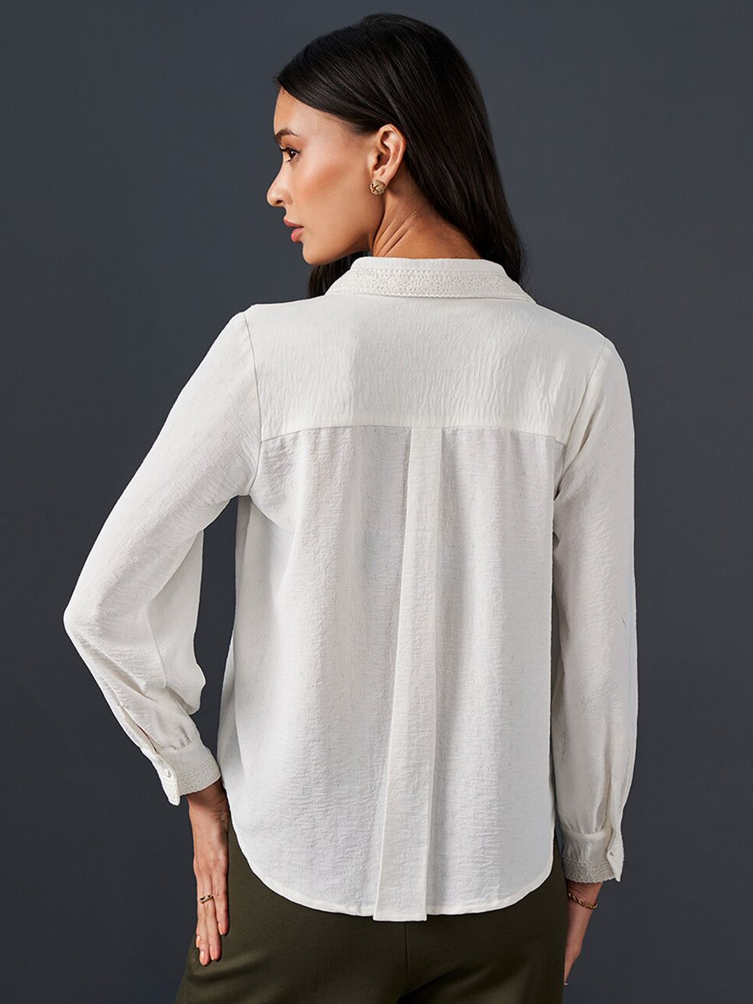 AND Shirt Collar Cuff Sleeve Top