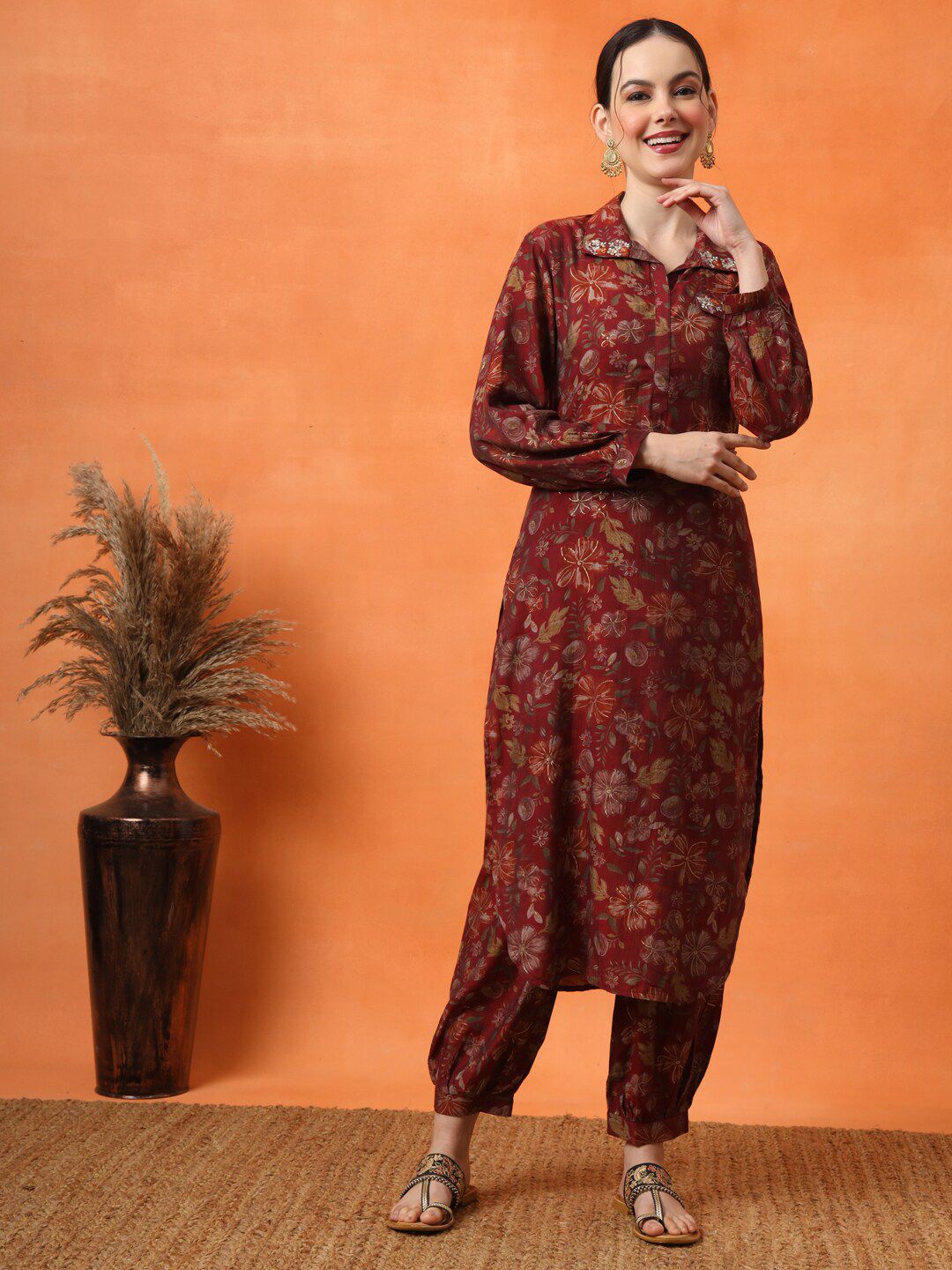 Anouk Floral Embroidered Regular Thread Work Kurta with Trousers