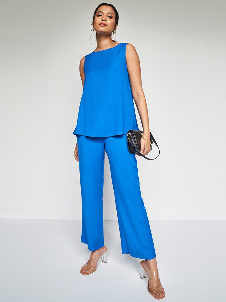 AND Round Neck Top & Mid -Rise Trouser Co-Ords