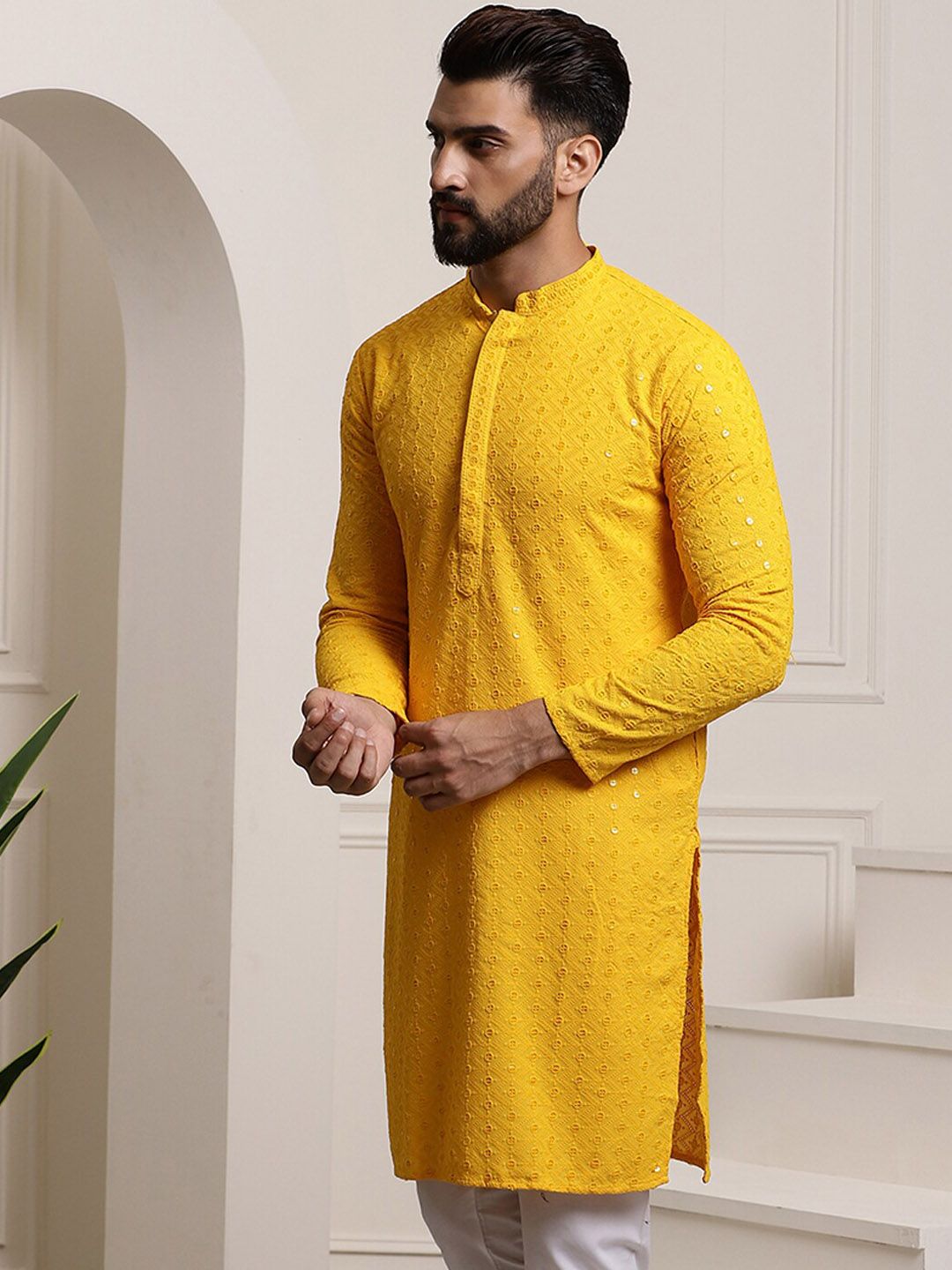 SOJANYA Ethnic Embroidered Mirror Work Pure Cotton Straight Kurta
