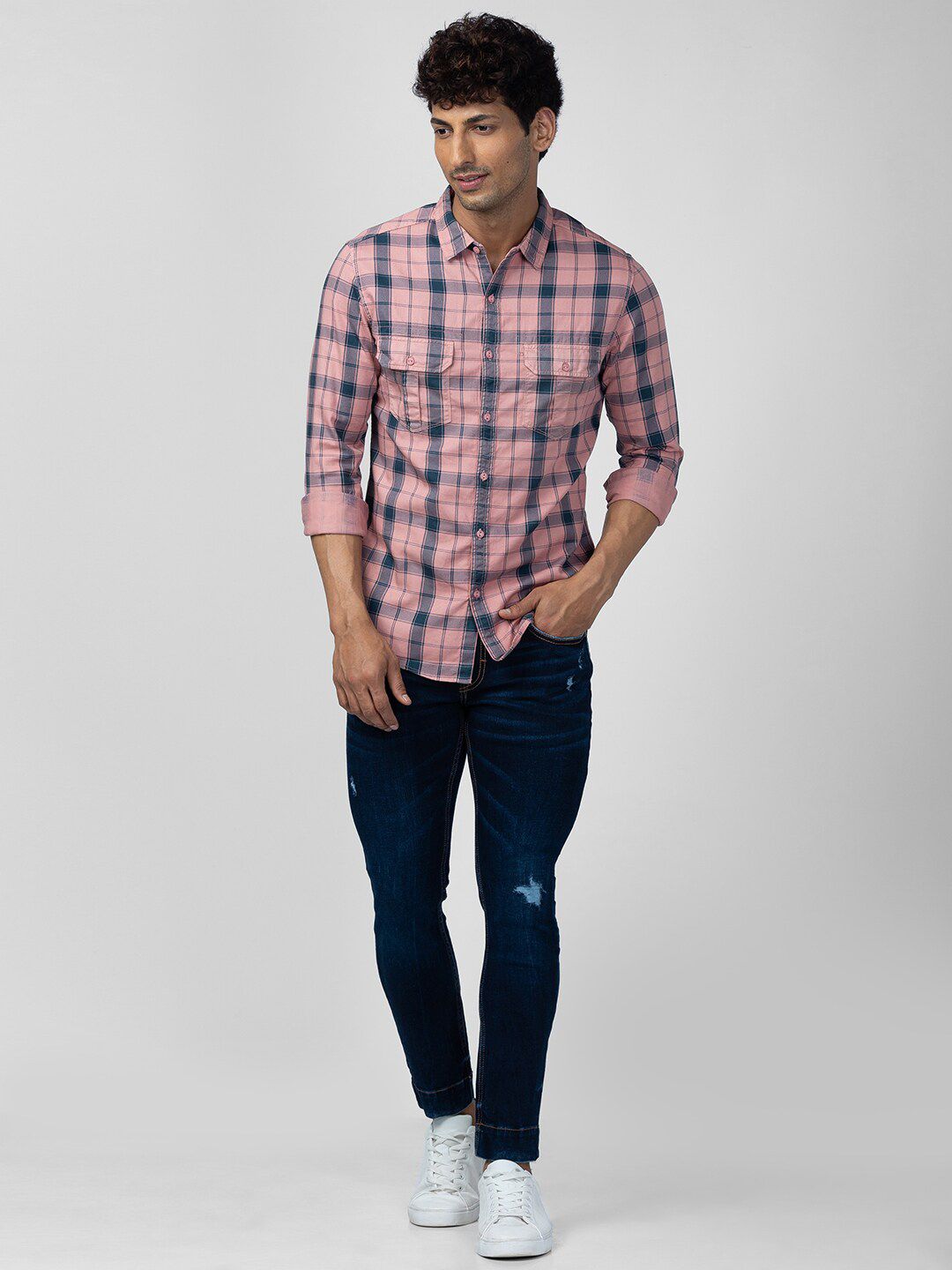 SPYKAR Men Slim Fit Tartan Checked Casual Cotton Shirt
