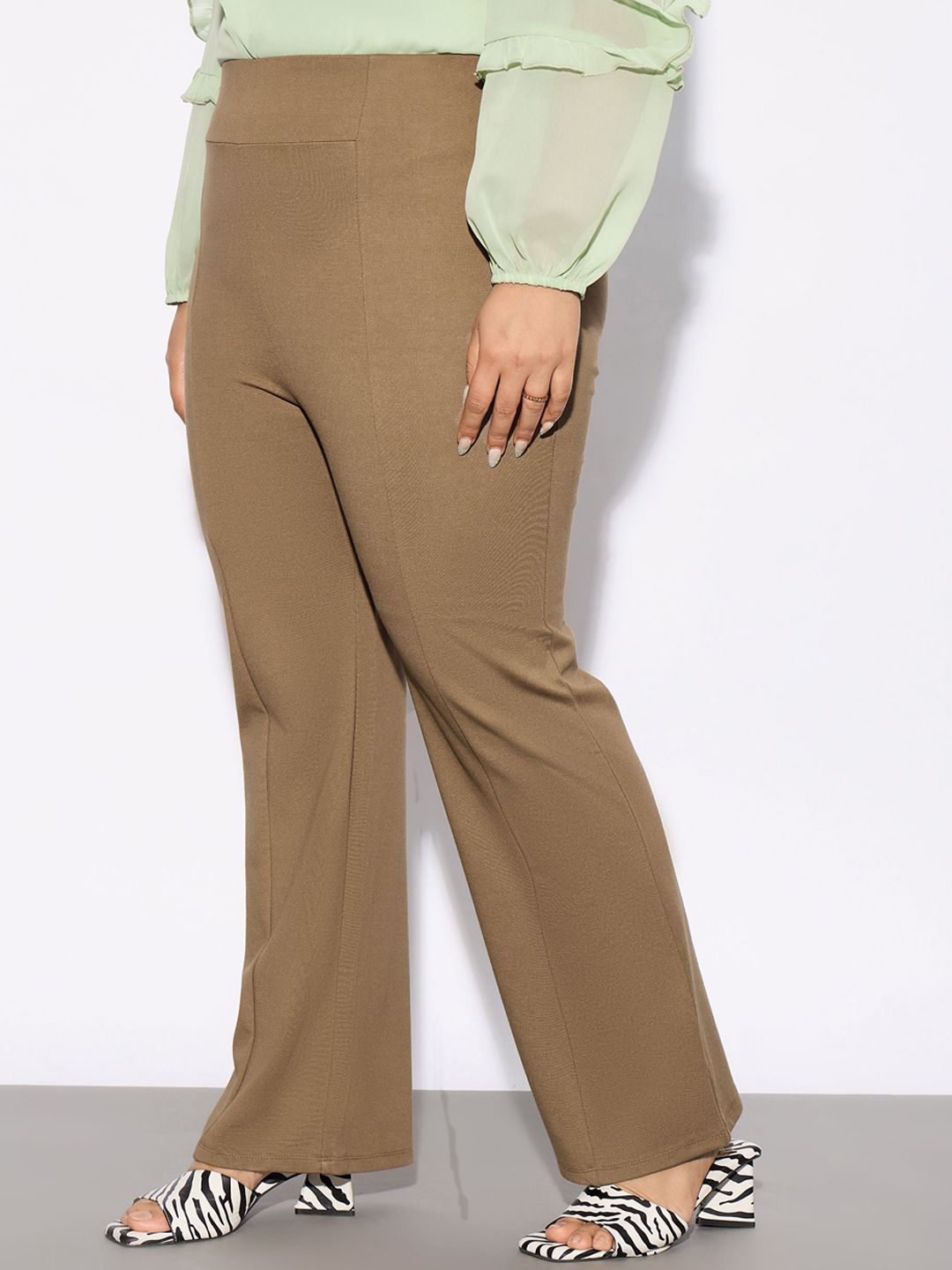 SASSAFRAS Curve Women Plus Size Beige Straight Fit Parallel Trousers