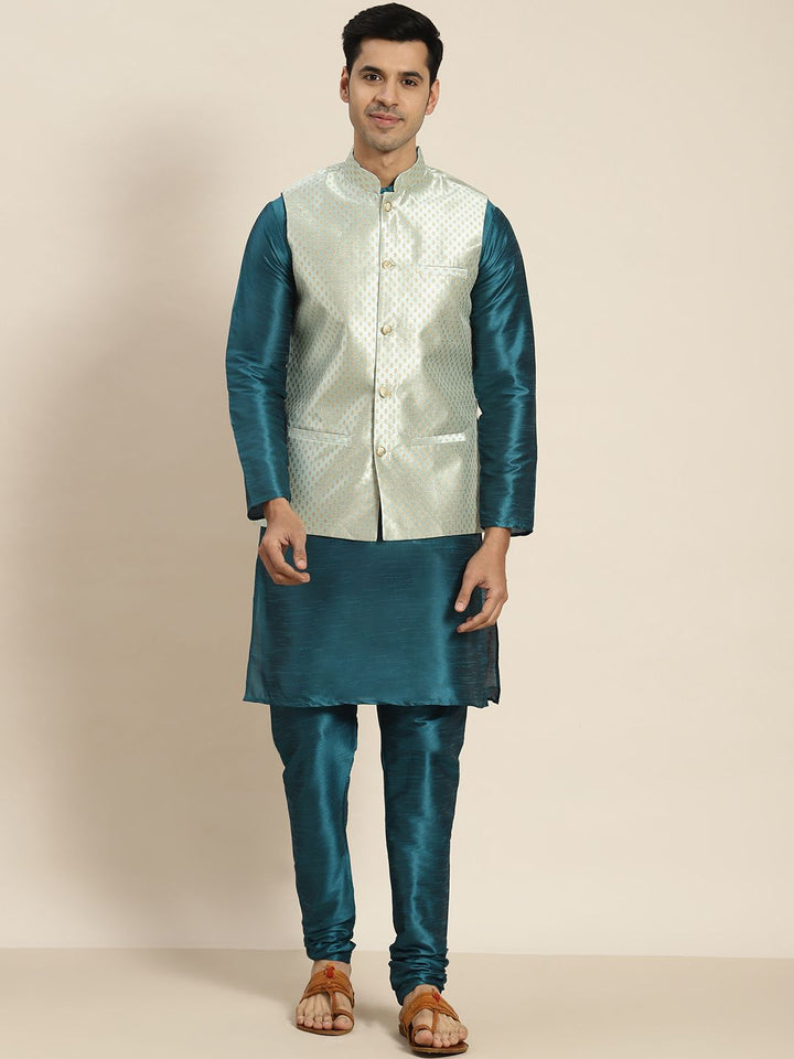 SOJANYA Men Teal Kurta with Churidar