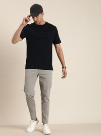 Difference of Opinion Men Solid Ankle-Length Chinos Trousers