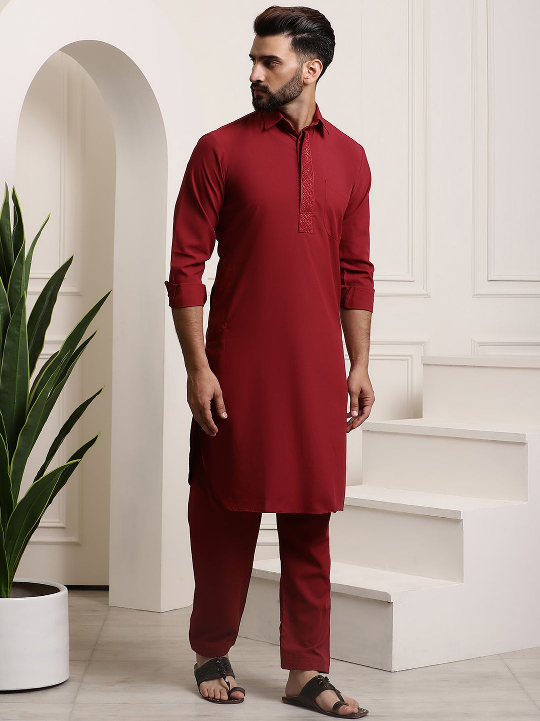 SOJANYA Thread Work Pathani Kurta with Pyjamas