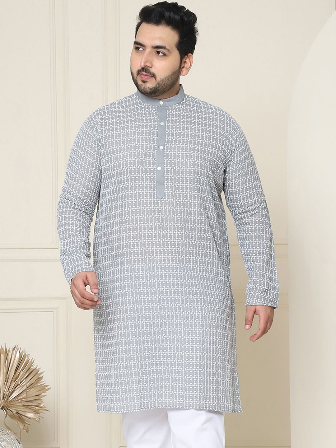 SOJANYA PLUS Embroidered Cotton Kurta