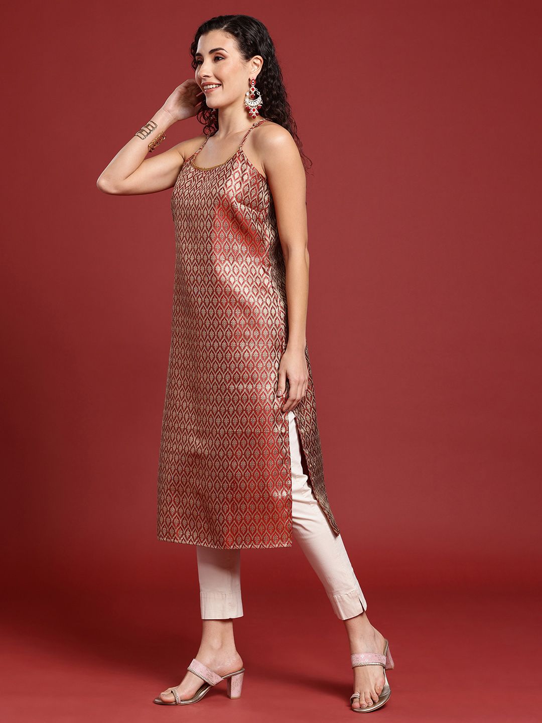 Anouk Ethnic Motifs Woven Design Straight Sleeveless Kurta