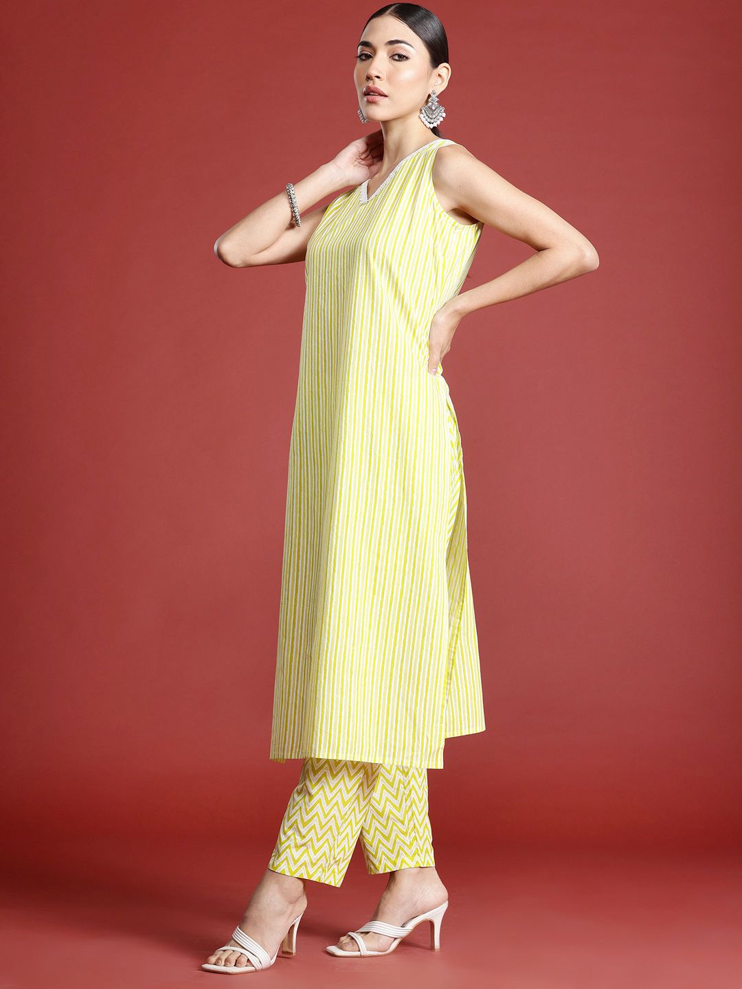 Indo Era Women Printed Pure Cotton Kurta with Trousers