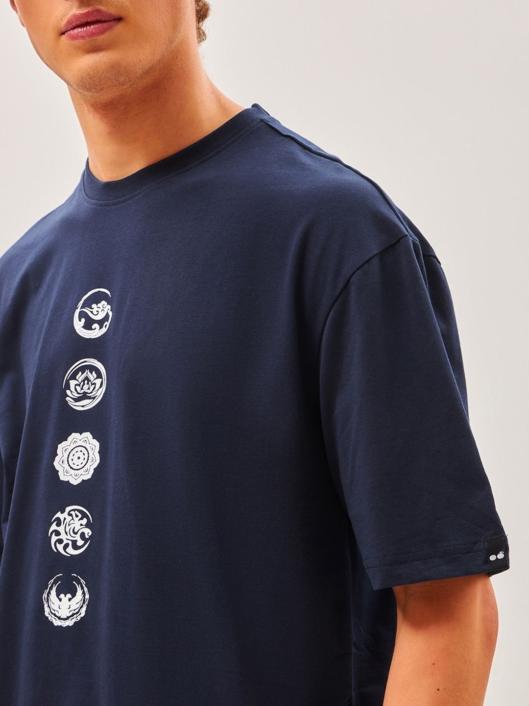 Bewakoof Graphic Printed Drop-Shoulder Sleeves Oversized Cotton T-shirt