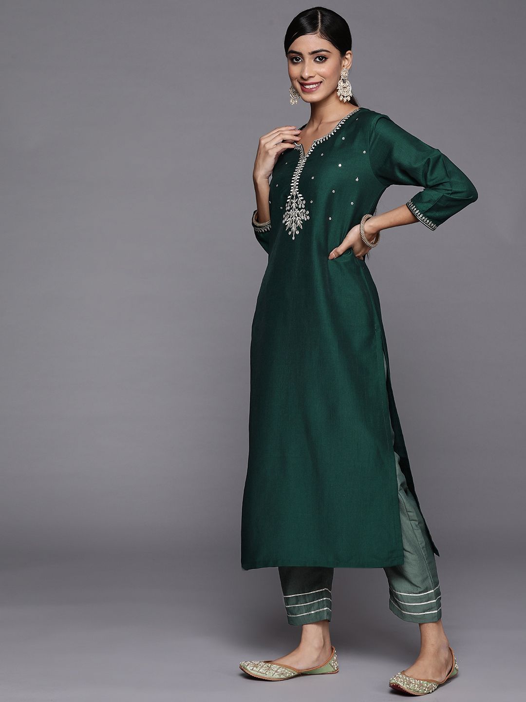 Varanga Women Green Ethnic Motifs Embroidered Kurta with Trousers & With Dupatta