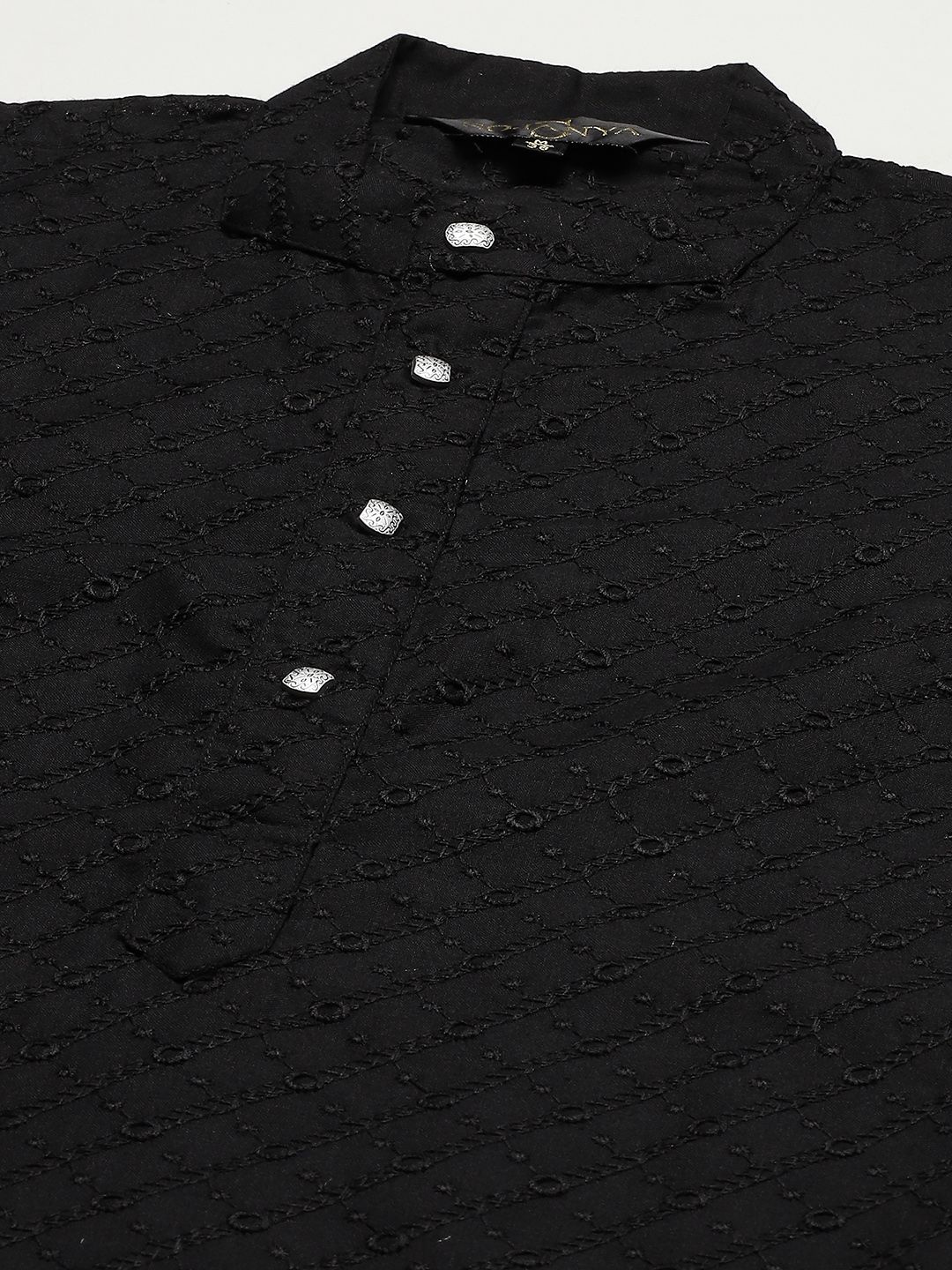 SOJANYA Men Black Chikankari Pure Cotton Kurta with Churidar & Nehrujacket
