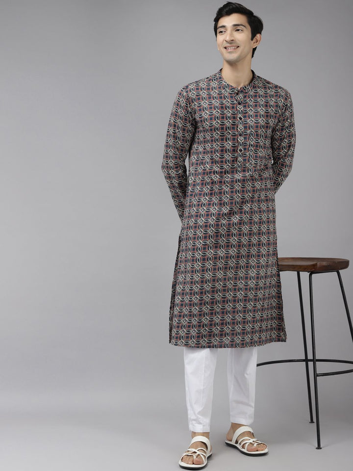 See Designs Men Navy Blue Printed Pure Cotton Kurta with Trousers