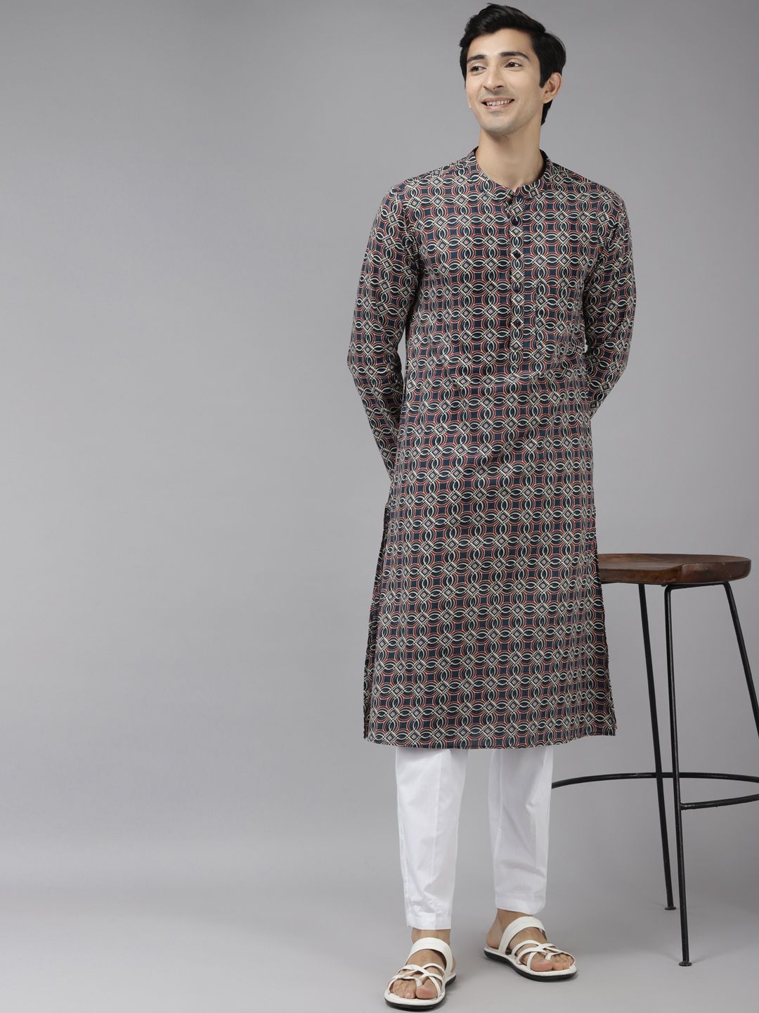 See Designs Men Navy Blue Printed Pure Cotton Kurta with Trousers
