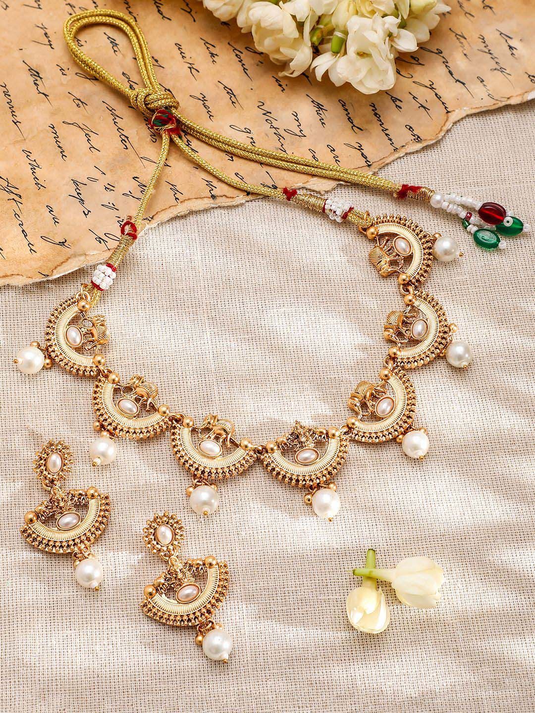 Rubans 18K Titisan Mutiara Putih Berlarutan Emas Dan Set Kalung Kundan Kundan