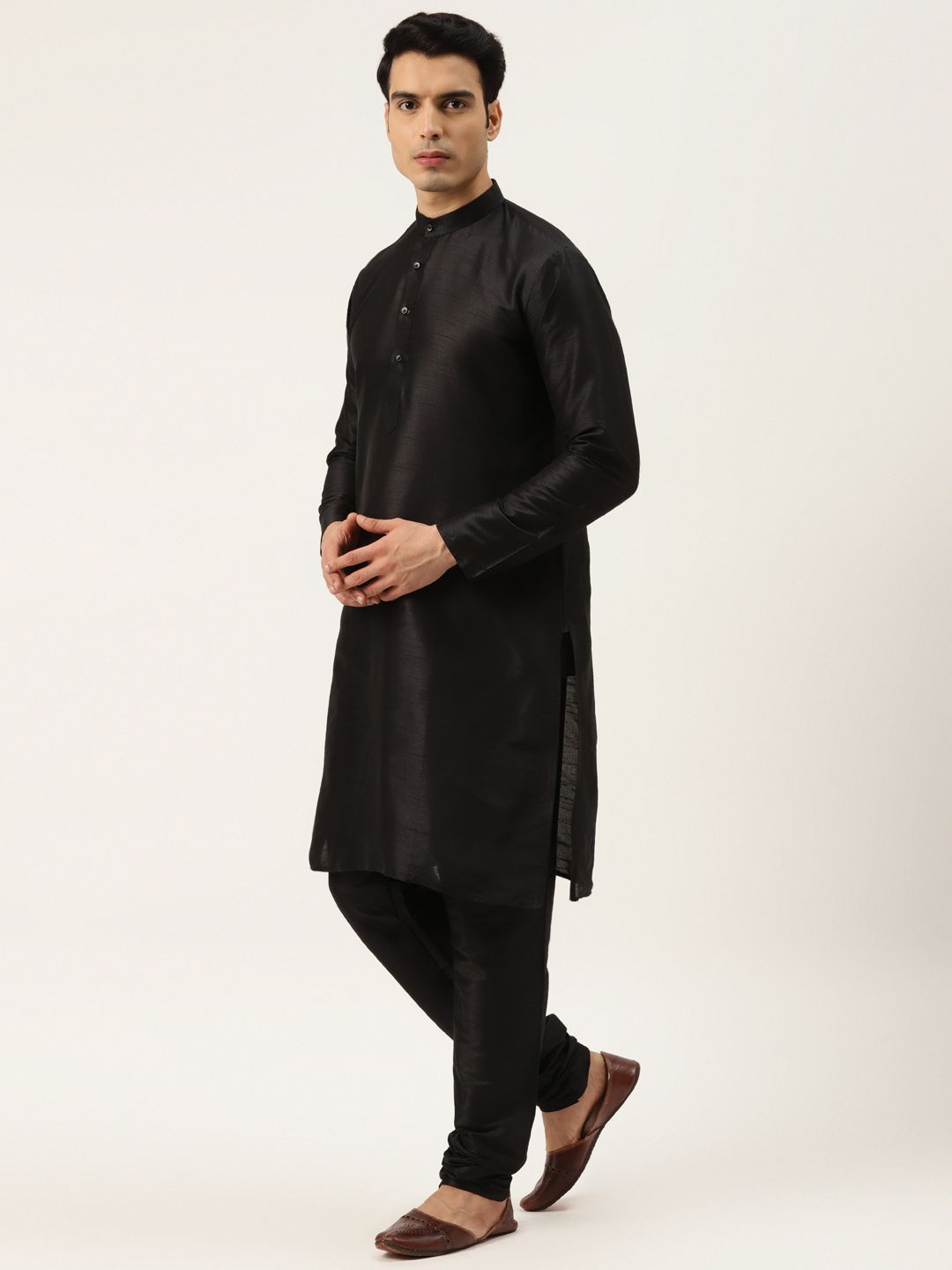 SOJANYA Men Black Solid Kurta Set With Printed Jacket