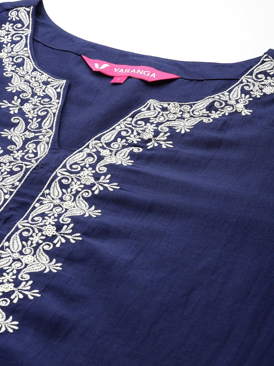 Varanga Women Floral Embroidered Regular Sequinned Kurta with Trousers & With Dupatta