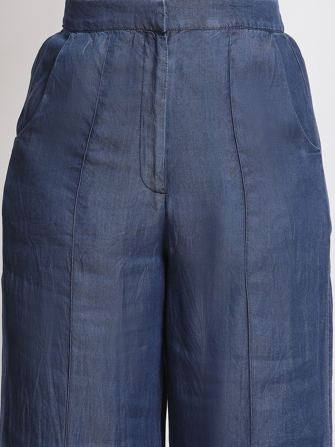 W Women Straight Fit Mid-Rise Pleated Culottes Trousers