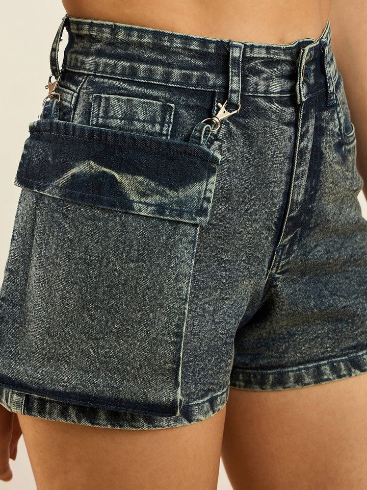 SASSAFRAS Women Green Washed Slim Fit Denim Shorts