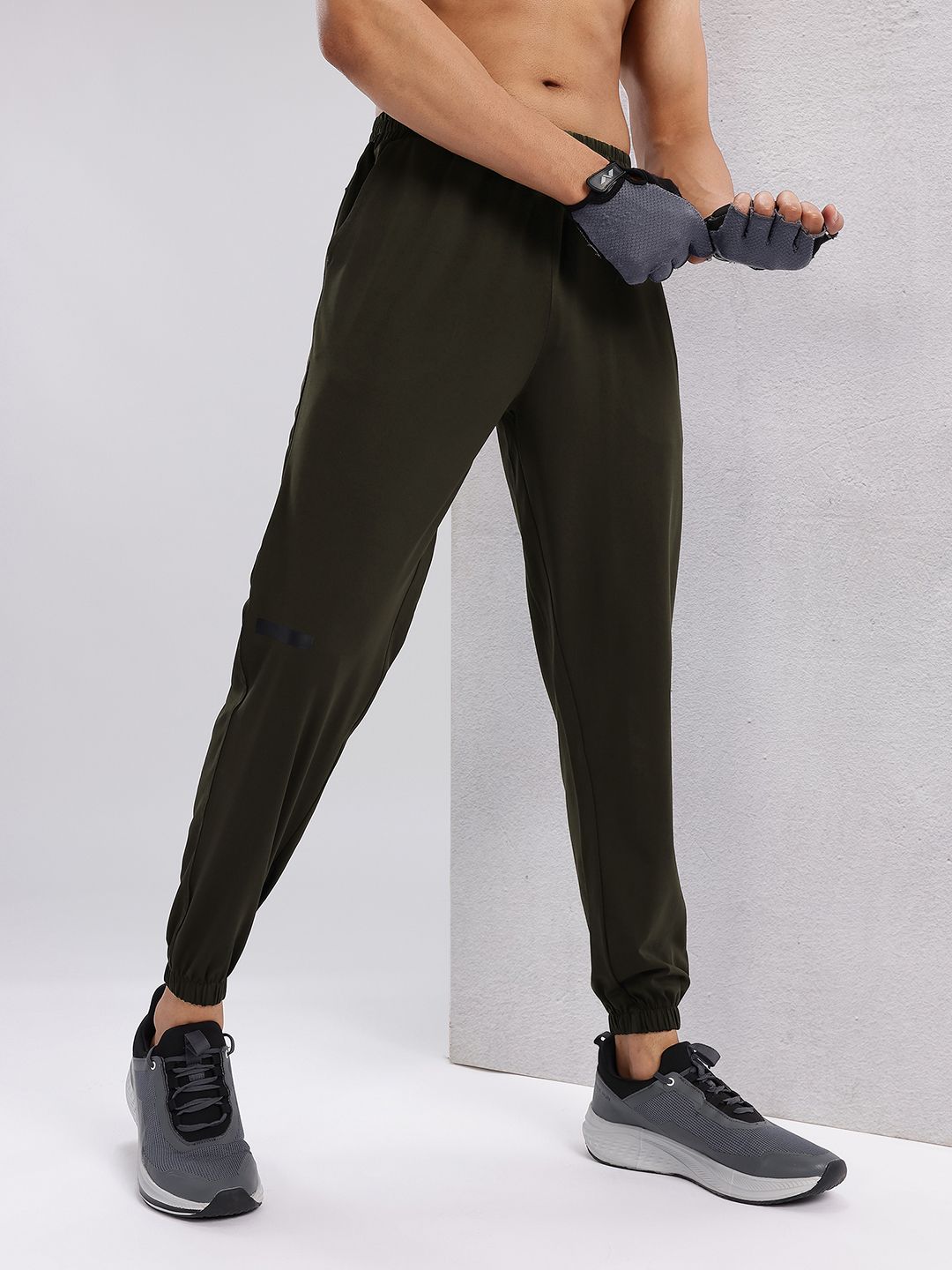 HRX by Hrithik Roshan Men Rapid-Dry Training Joggers