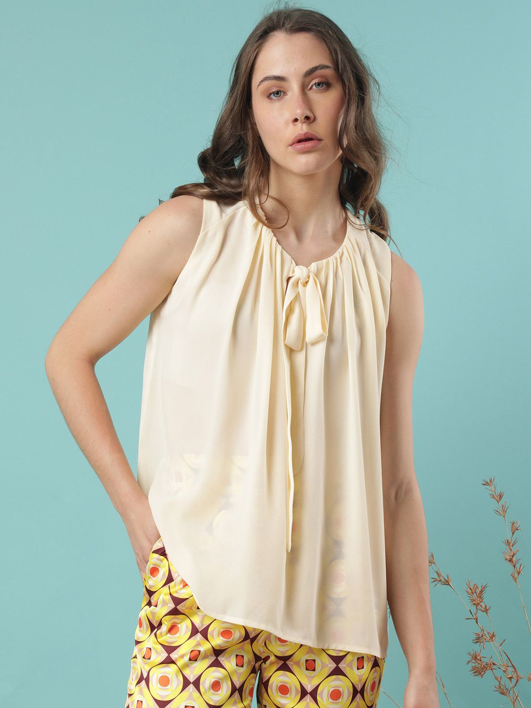 RAREISM Tie-Up Neck Top