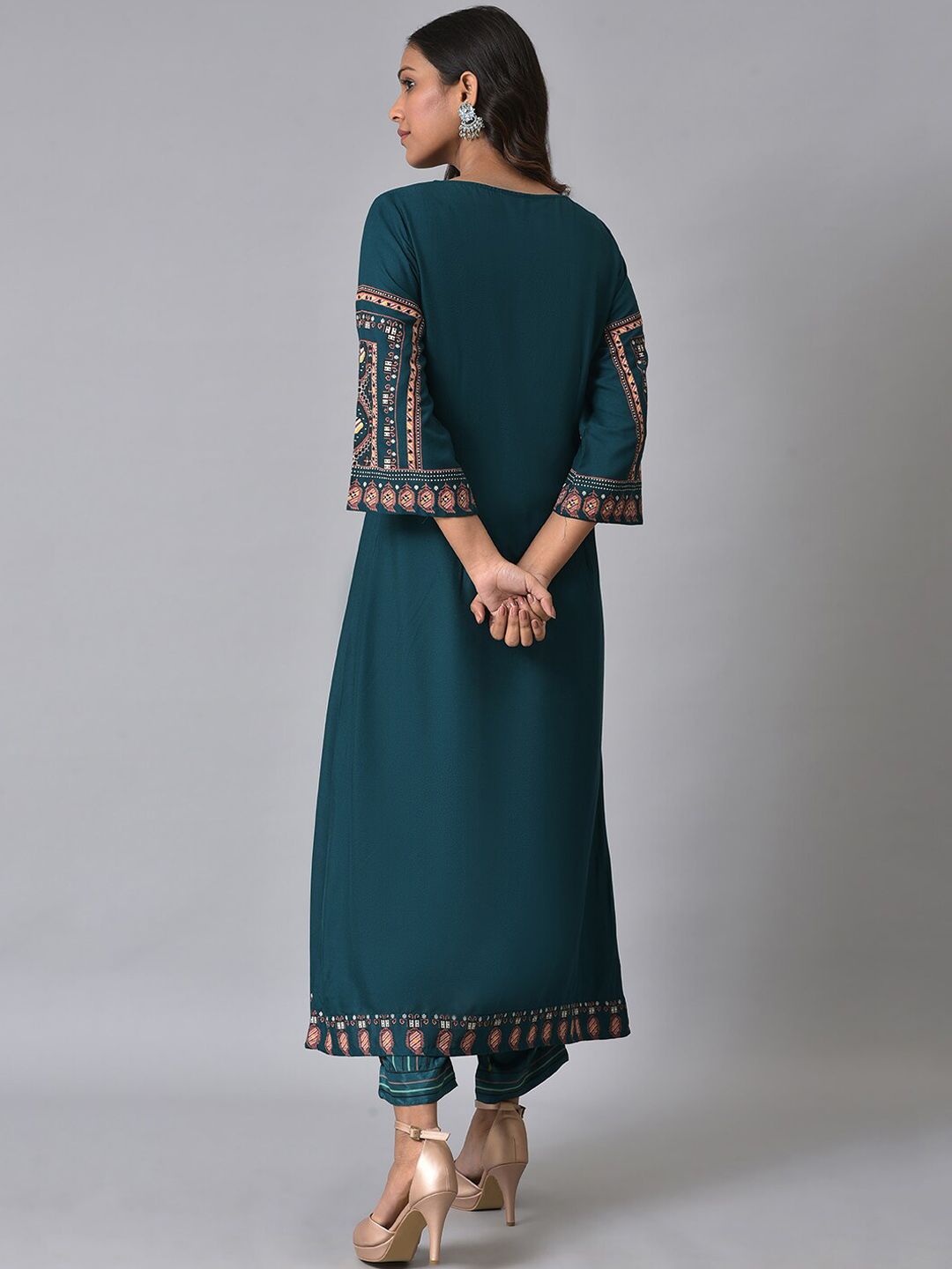 W Ethnic Motifs Printed Beads and Stones Work Straight Kurta with Trousers