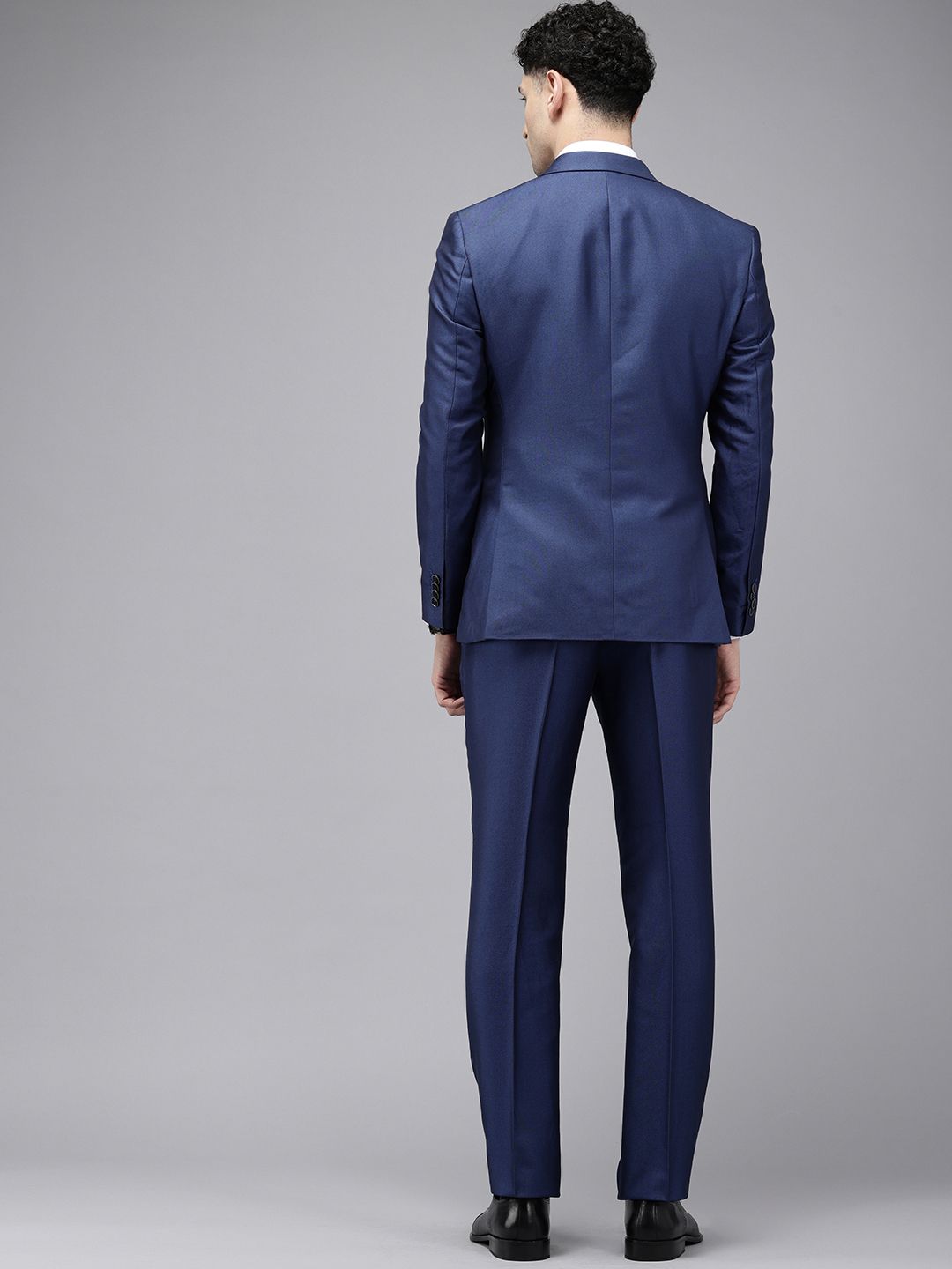 Park Avenue Self Design Super Slim Fit Single Breasted 3-Piece Party Suit