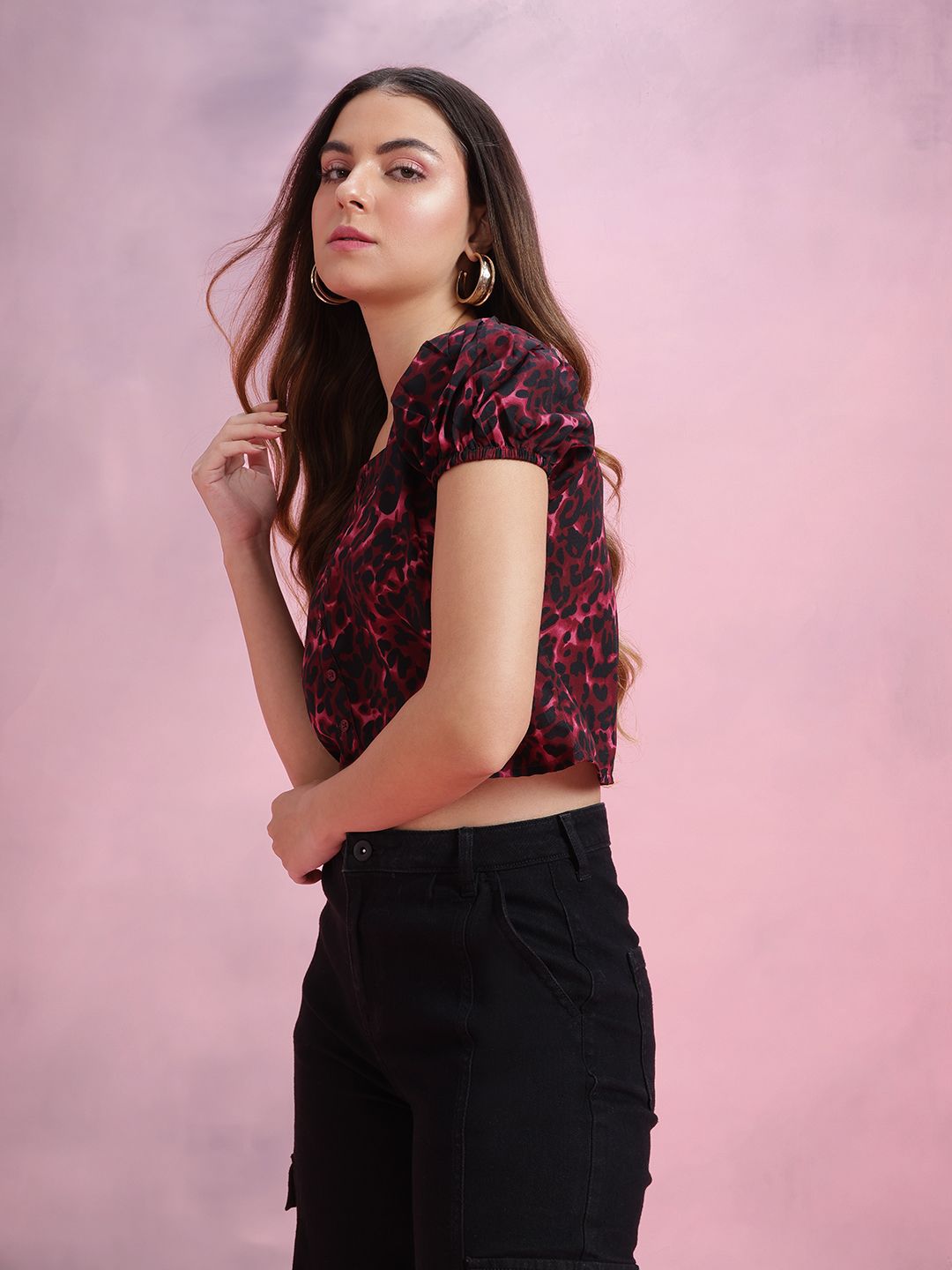DressBerry Animal Print Puff Sleeve Top