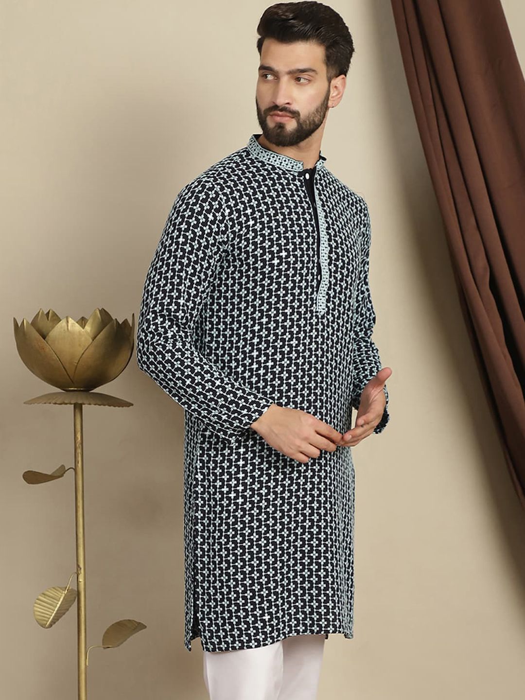 Anouk Geometric Printed Mandarin Collar Lengan Panjang Cotton Thread Work Kurta