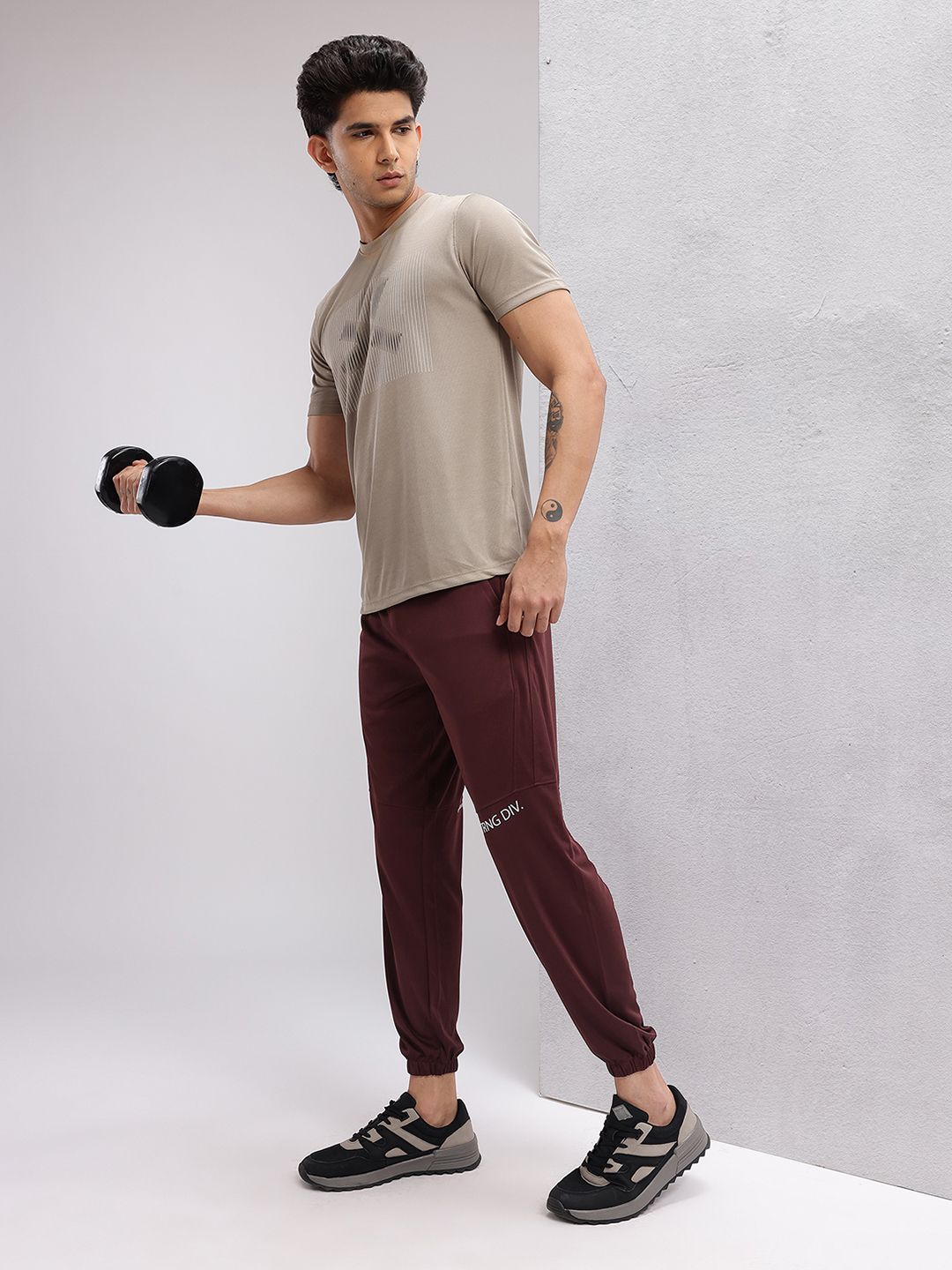 HRX by Hrithik Roshan Men Rapid-Dry Zip Detail Training Joggers