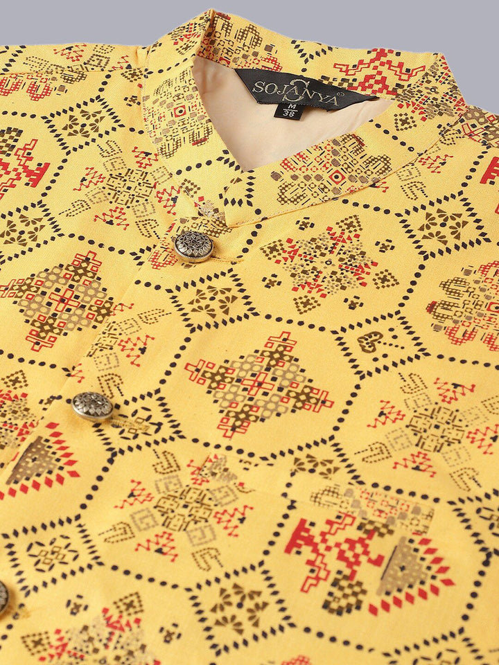 SOJANYA Men Ethnic Motifs Printed Regular Kurta With Pyjamas & Nehru Jacket