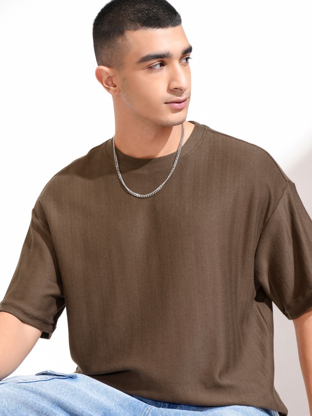 HIGHLANDER Men Drop-Shoulder Sleeves T-shirt