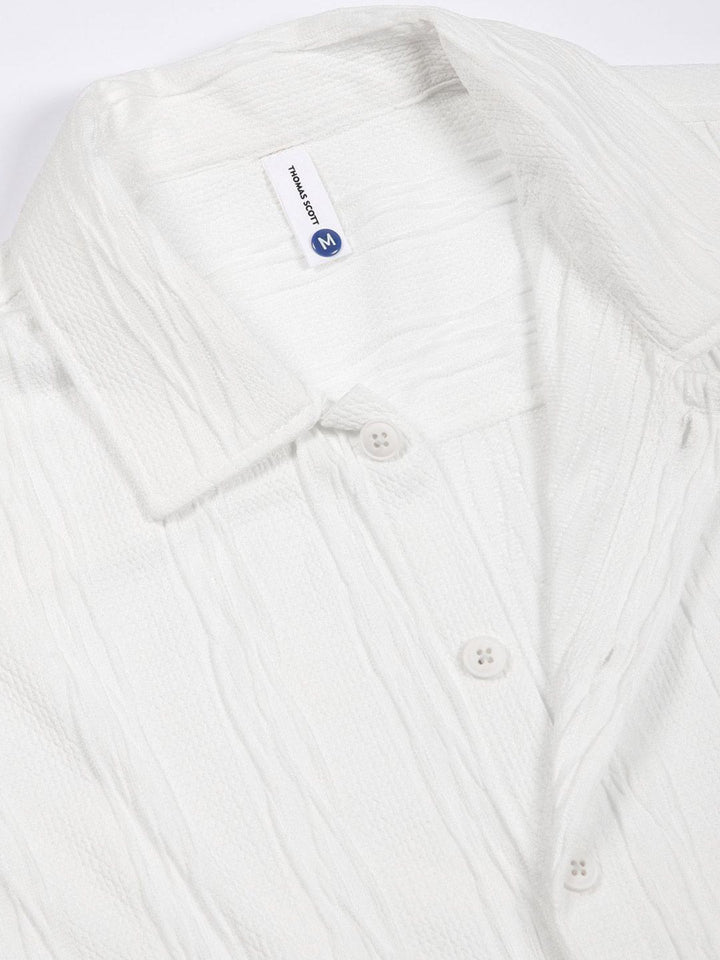 Thomas Scott Men Smart Fit Cutaway Collar Textured Casual Shirt
