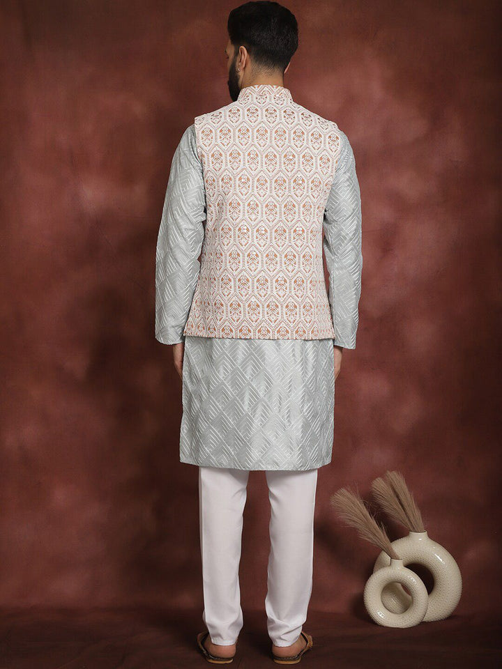 Motif Etnik Kelabu Anouk Bersulam Kurta Lurus Dengan Jaket Churidar & Nehru