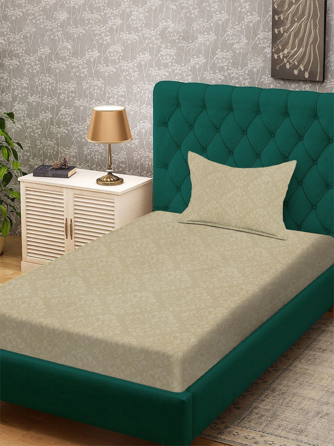 KLOTTHE Beige Floral Printed 300 TC Single Bedsheets With 1 Pillow Covers