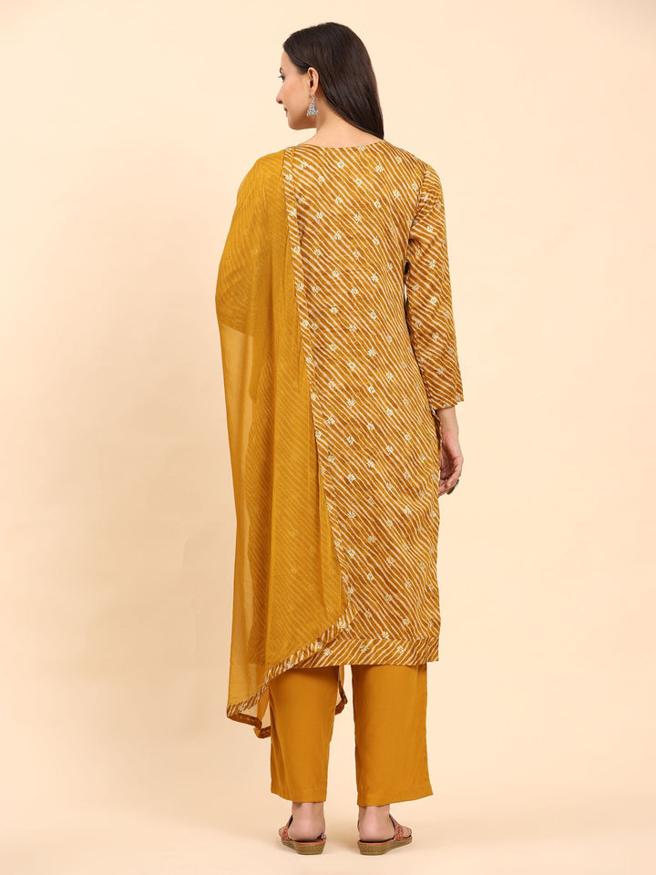 Mamicha Women Floral Printed Regular Pure Cotton Kurta with Palazzos & With Dupatta