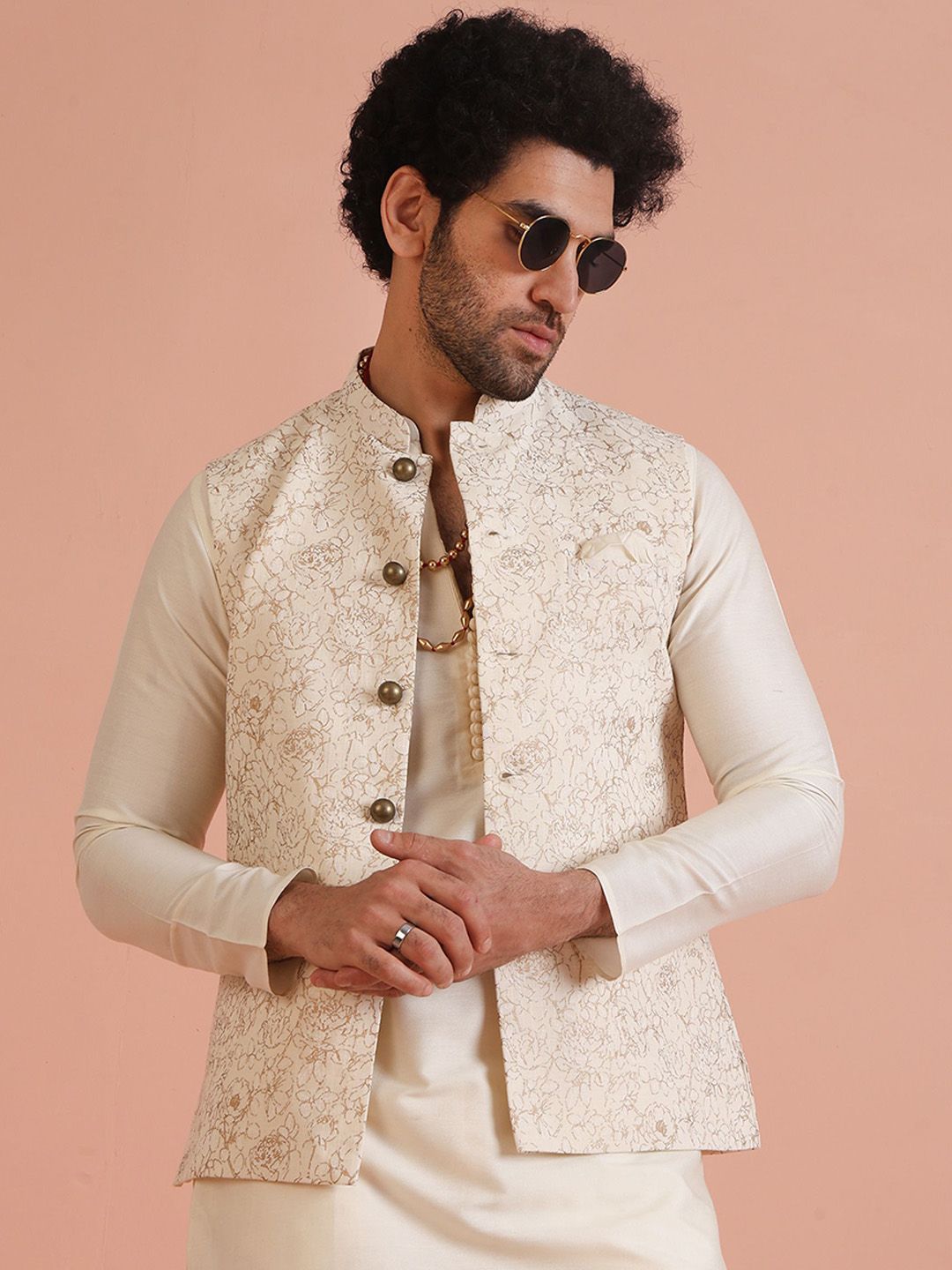 KISAH Floral Printed Mandarin Collar Straight Kurta With Trousers & Jacket
