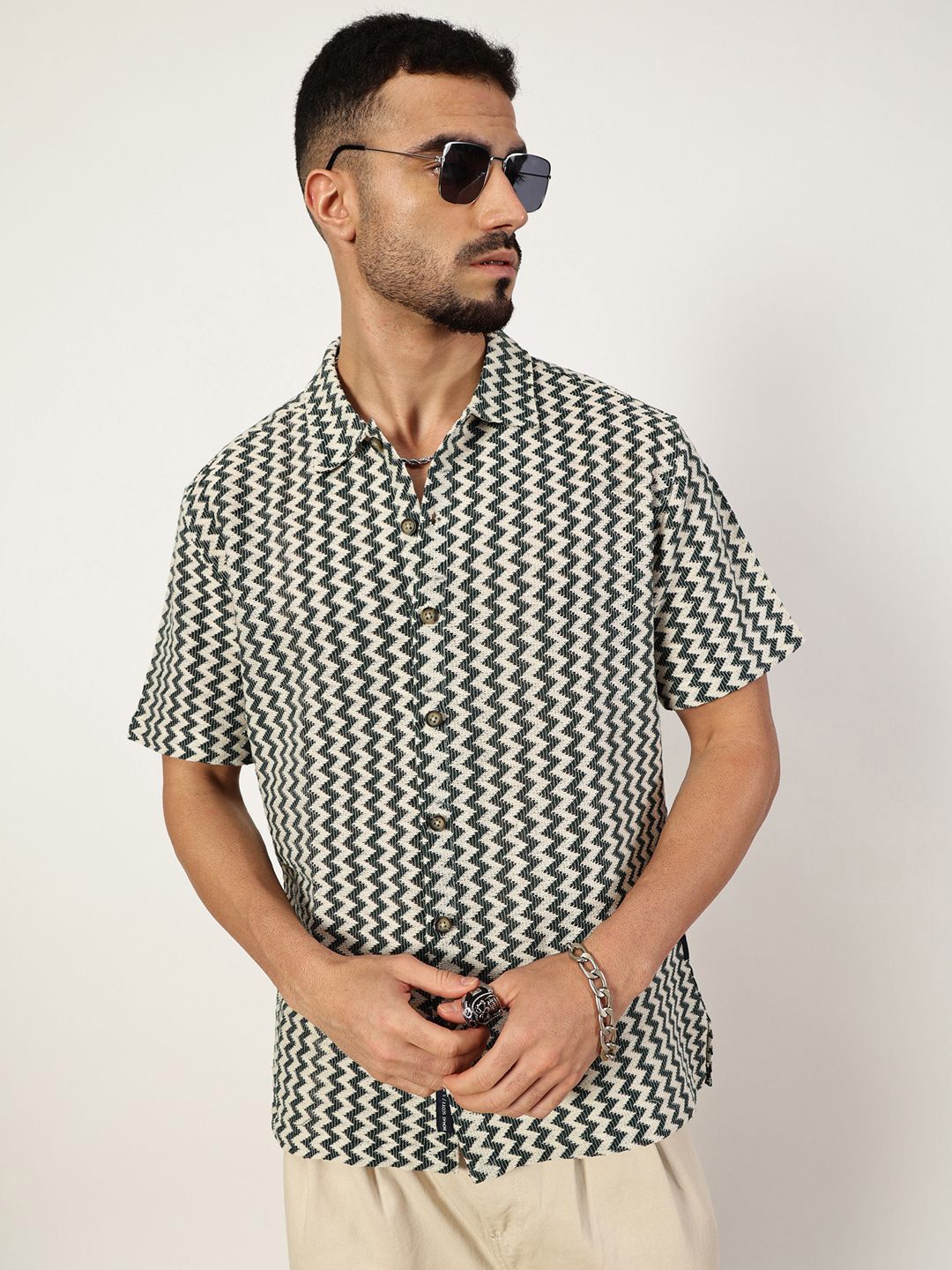 Thomas Scott Men Premium Spread Collar Vertical Striped Cotton Slim Fit Casual Shirt