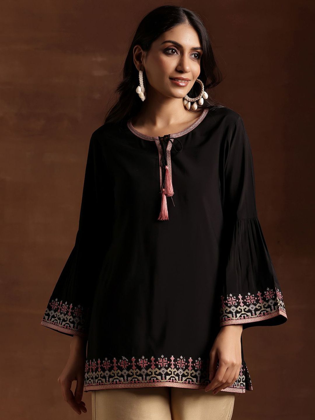 Libas Ethnic Motifs Embroidered Thread Work Thread Work Kurti