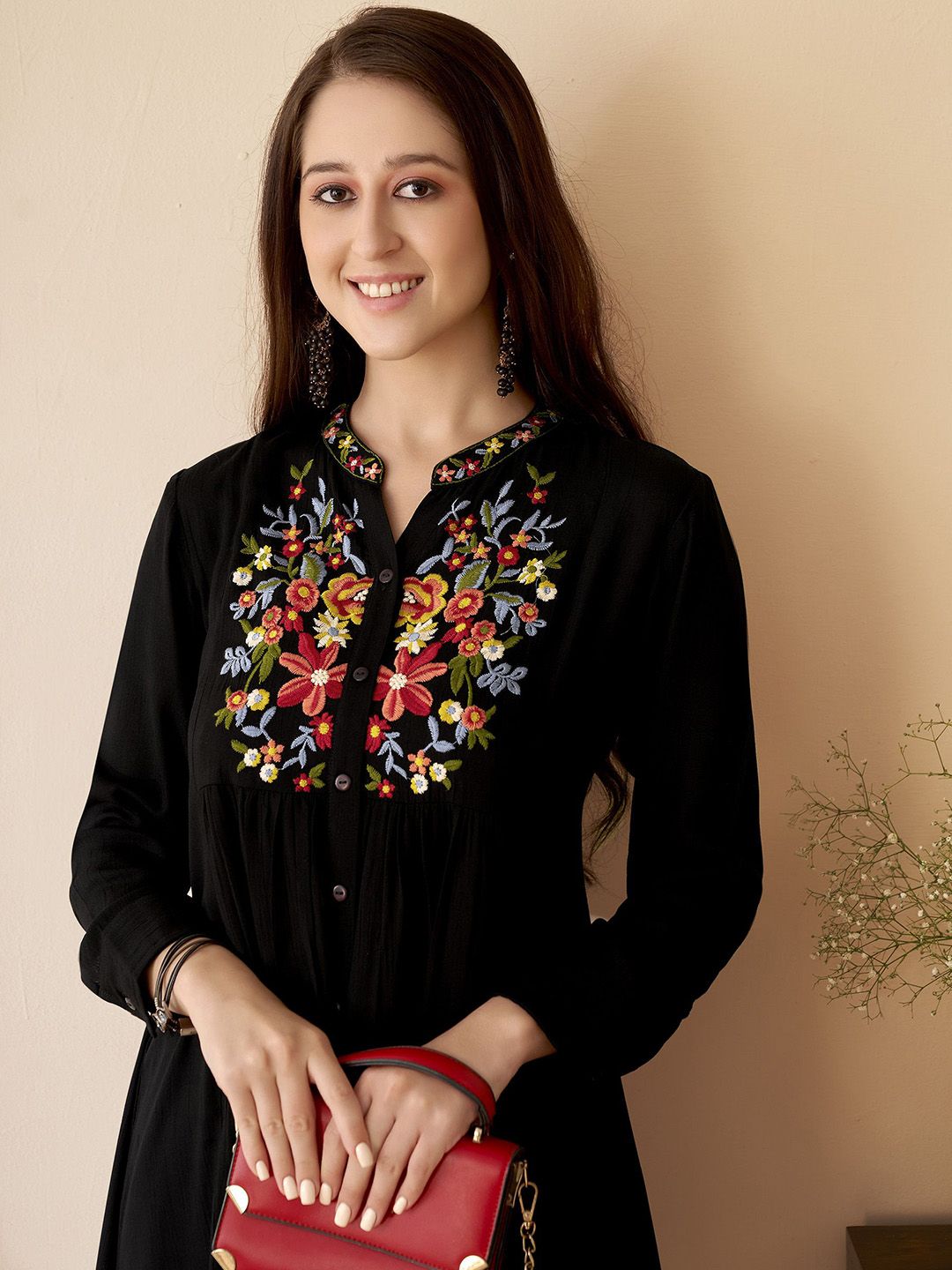 Anouk Floral Embroidered Mandarin Collar Thread Work Short Kurti