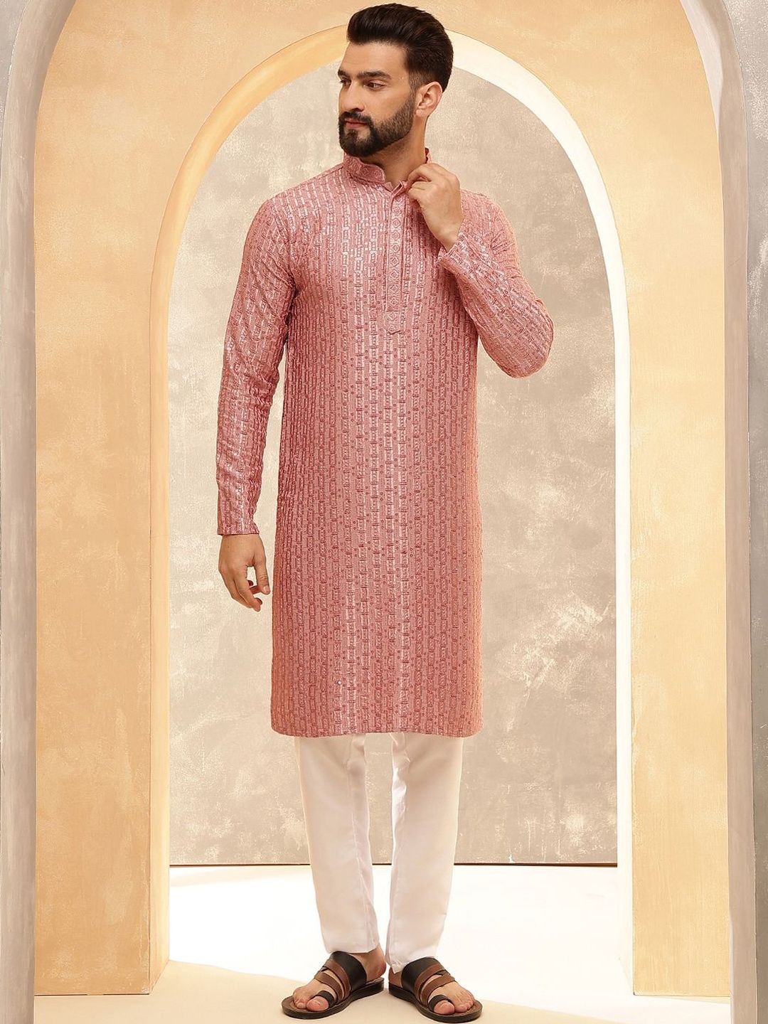 SOJANYA Men Embroidered Regular Kurta with Pyjamas