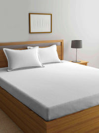 KLOTTHE White Striped Fitted 300 TC Super King Fitted Cadar Dengan 2 Sarung Bantal